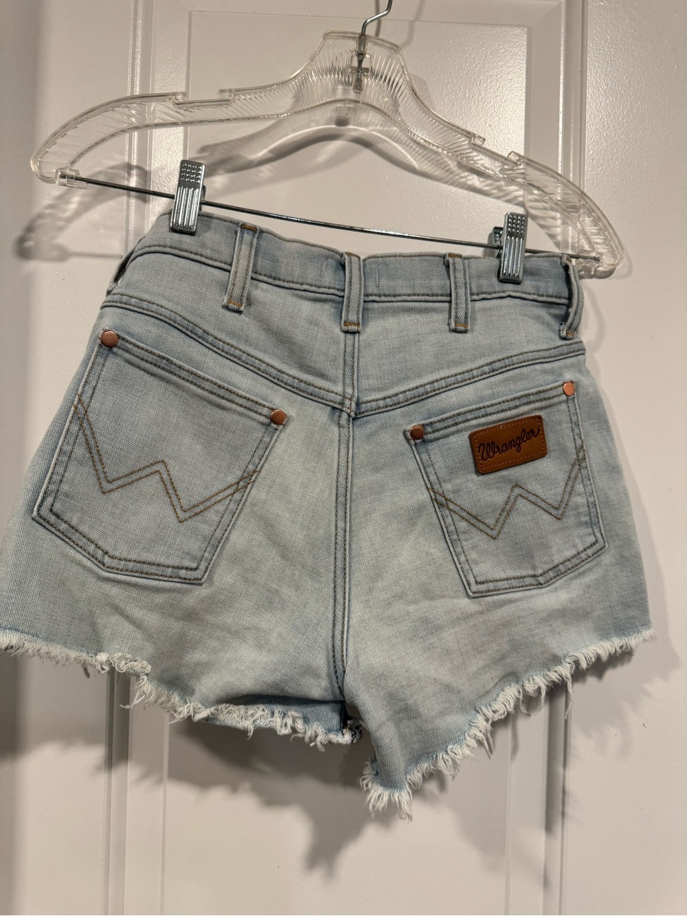 Wrangler Jean Shorts Size 25 - Picture 1 of 4
